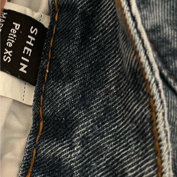 PETITE high waist ripped straight leg jeans - Picture 5 of 5